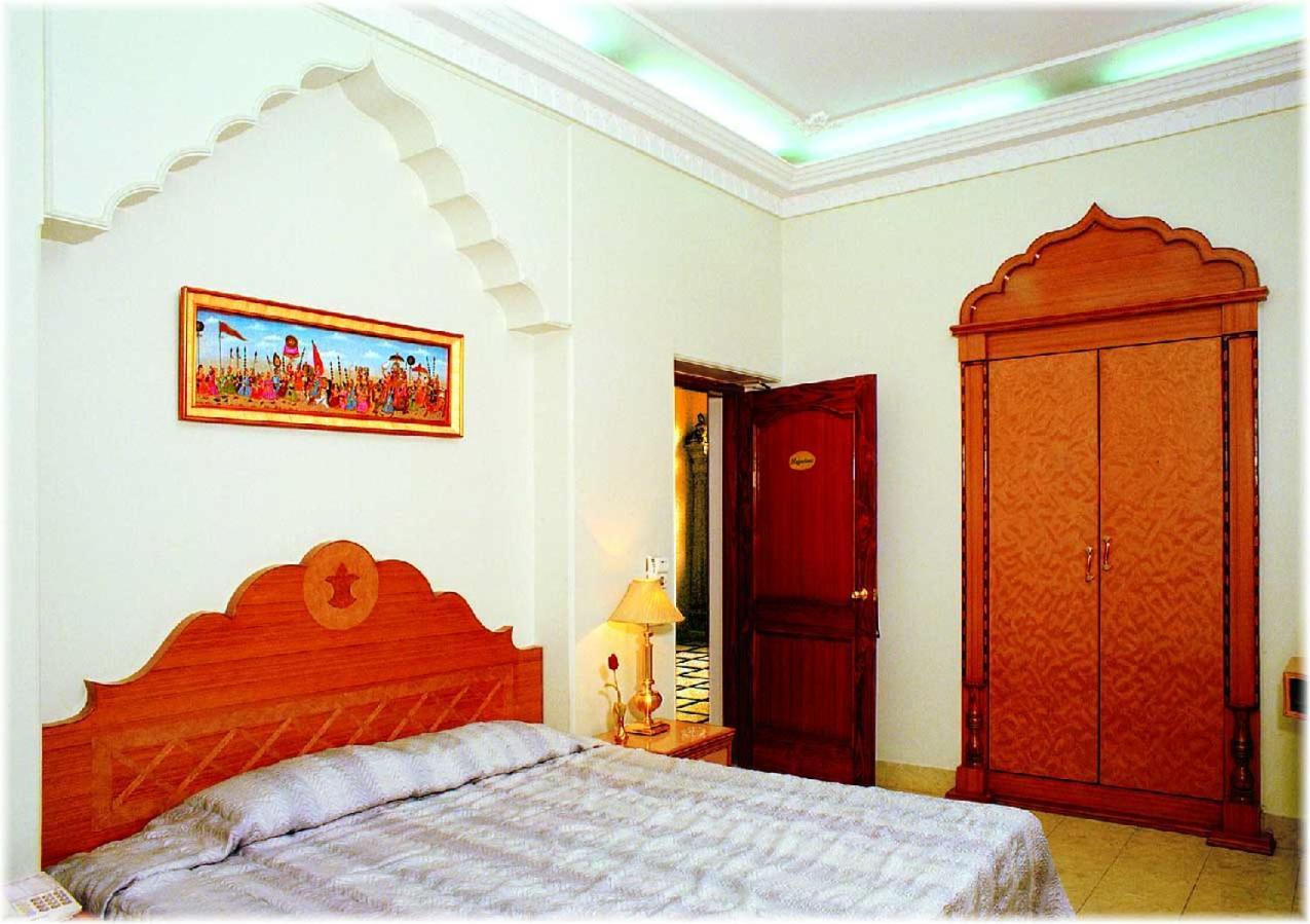 Bajaj Indian Home Stay Yeni Delhi Dış mekan fotoğraf