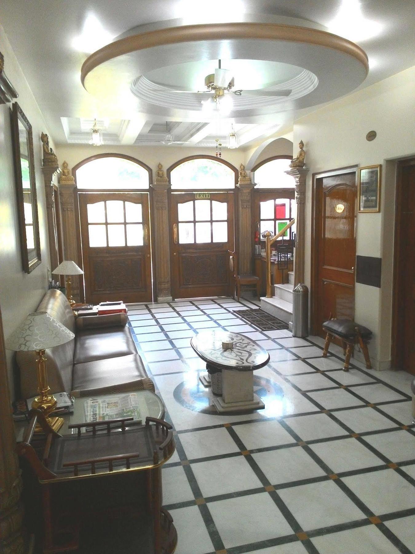 Bajaj Indian Home Stay Yeni Delhi Dış mekan fotoğraf